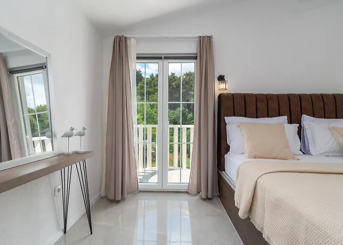 Katarina Apartment *